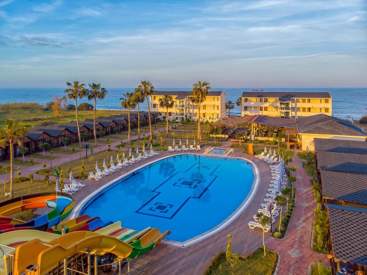 Lord Marina Hotel & Bungalows 阿拉尼亚 外观 照片