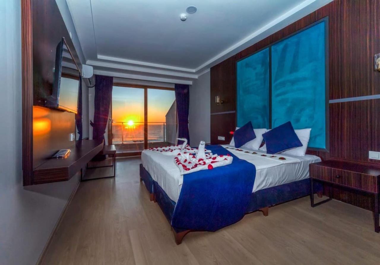Lord Marina Hotel & Bungalows 阿拉尼亚 外观 照片