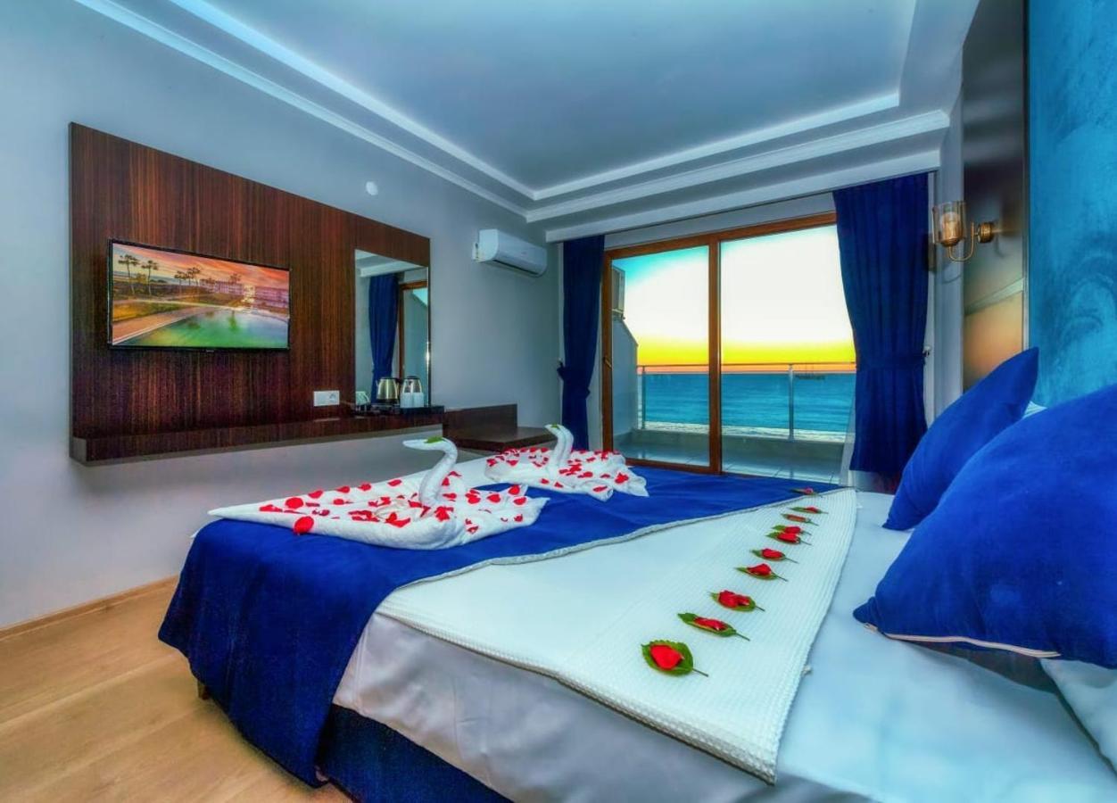 Lord Marina Hotel & Bungalows 阿拉尼亚 外观 照片