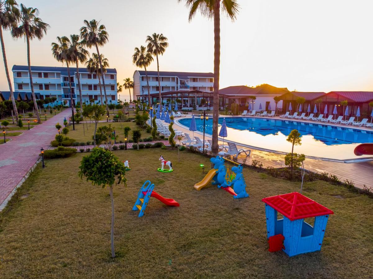 Lord Marina Hotel & Bungalows 阿拉尼亚 外观 照片